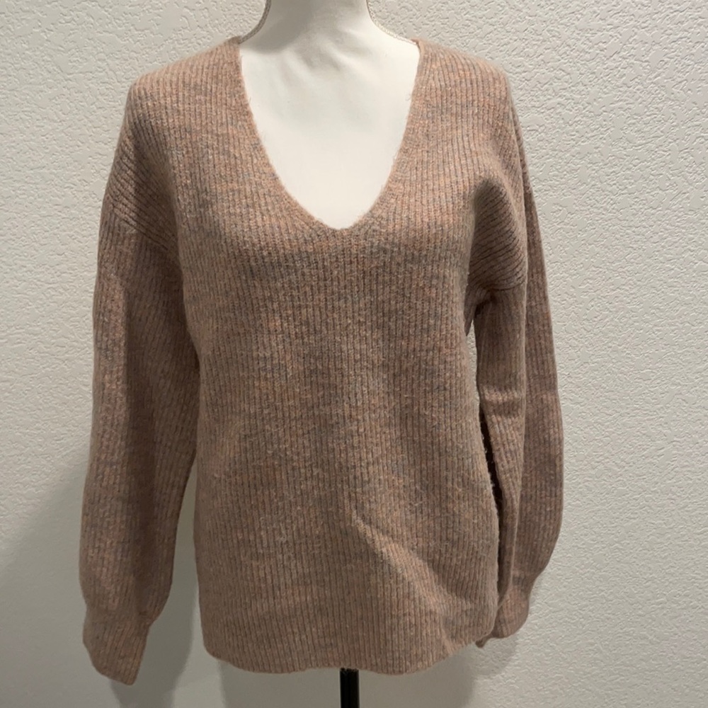 Anthropologie Saturday Sunday multi color sweater sz. Small